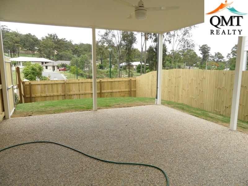 94 High Street, Blackstone QLD 4304