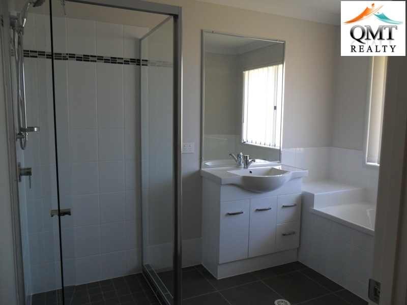 10 Iris Court, Yamanto QLD 4305