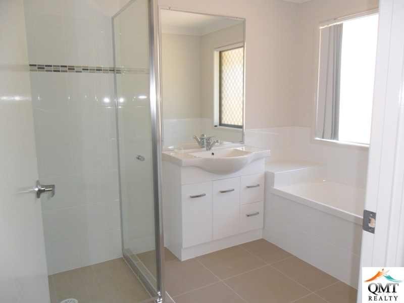 43 Conway Street, Riverview QLD 4303