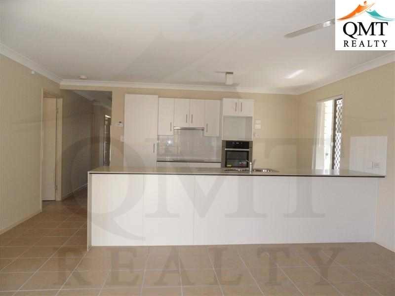 9 MacBride Crt, Collingwood Park QLD 4301