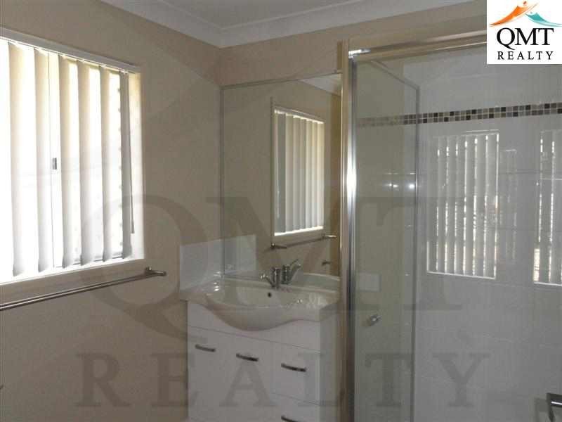 9 MacBride Crt, Collingwood Park QLD 4301