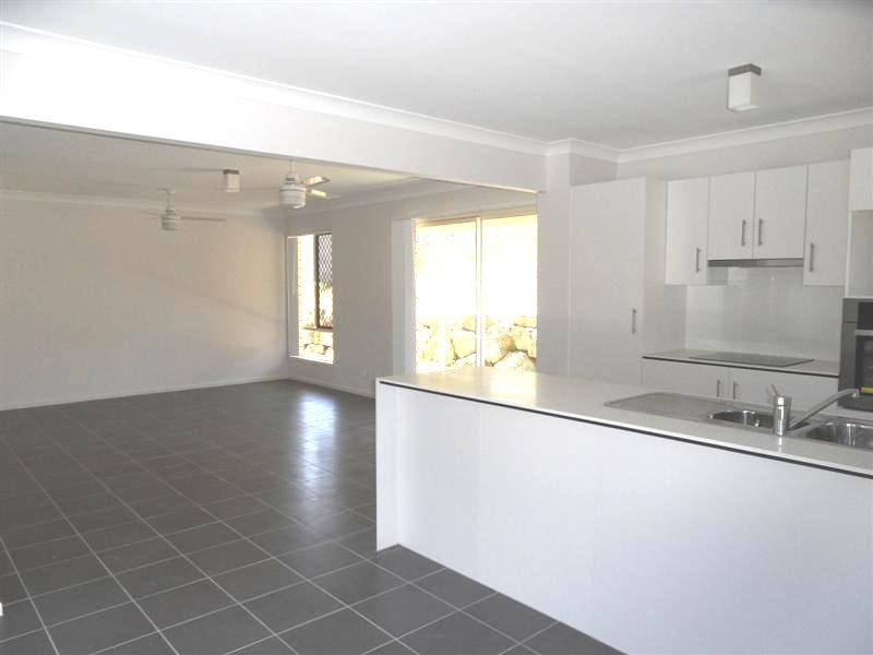 221 Eagle Street, Collingwood Park QLD 4301