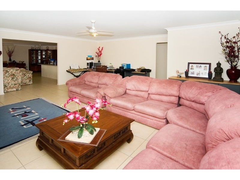 7 Haimes Court, Collingwood Park QLD 4301