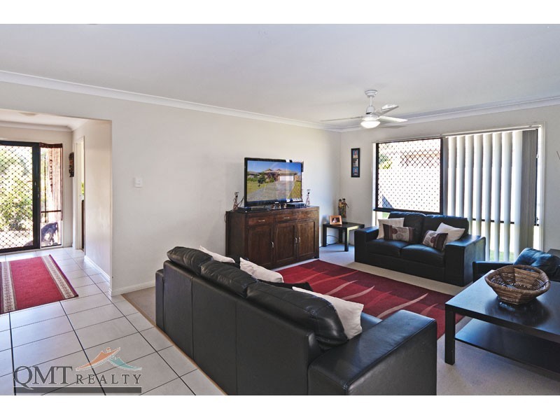 21 Sandpiper Cct, Eagleby QLD 4207