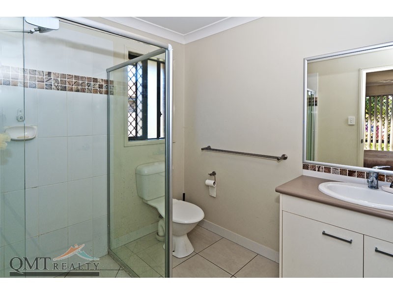 21 Sandpiper Cct, Eagleby QLD 4207