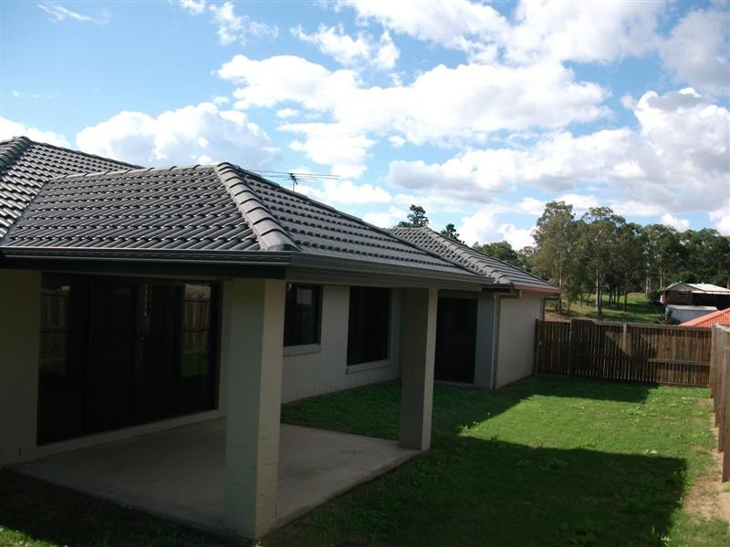 58 Eric Dr, Ipswich QLD 4305