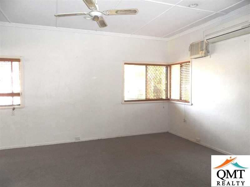 35 Barwood Street, Newmarket QLD 4051