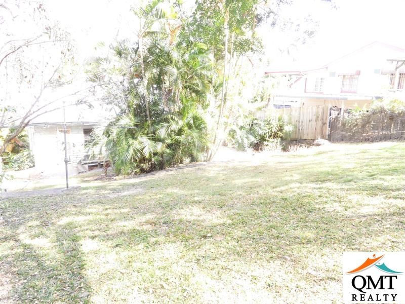 35 Barwood Street, Newmarket QLD 4051