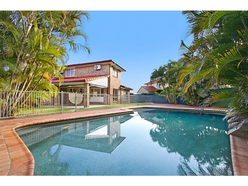 8 Jasmine Court, Calamvale QLD 4116