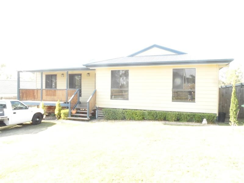 11 Spring Street, Jimboomba QLD 4280