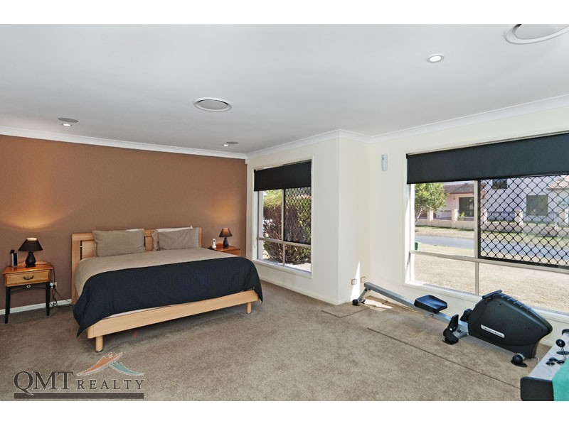 100 Juniper Cct, Stretton QLD 4116
