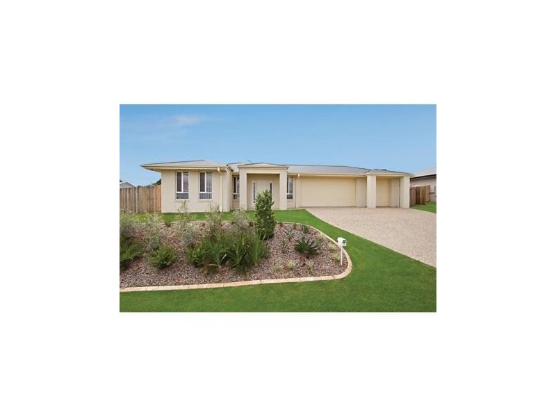 12 Iris Court, Yamanto QLD 4305