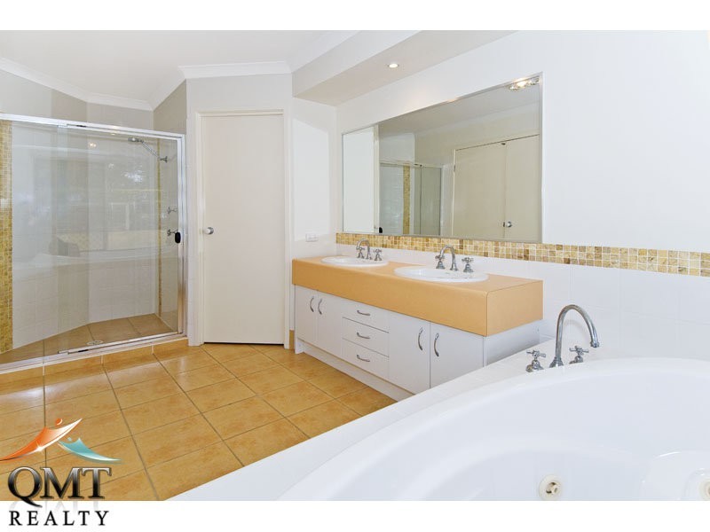 11 Ringtail Court, Greenbank QLD 4124