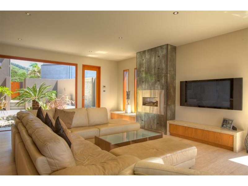 43 Sapphire Crescent, Sapphire Beach NSW 2450