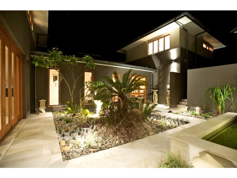 43 Sapphire Crescent, Sapphire Beach NSW 2450