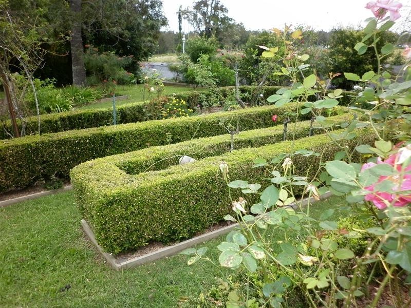 8 Bream Close, Emerald Beach NSW 2456