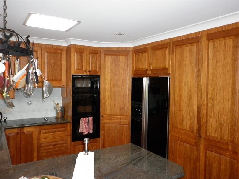 8 Bream Close, Emerald Beach NSW 2456