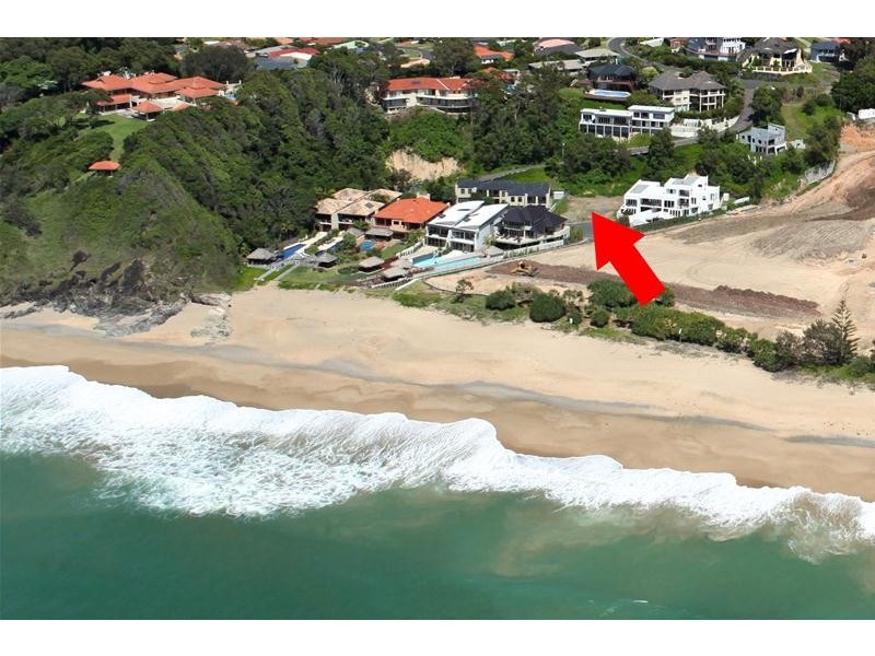 7 Beachfront Close, Sapphire Beach NSW 2450