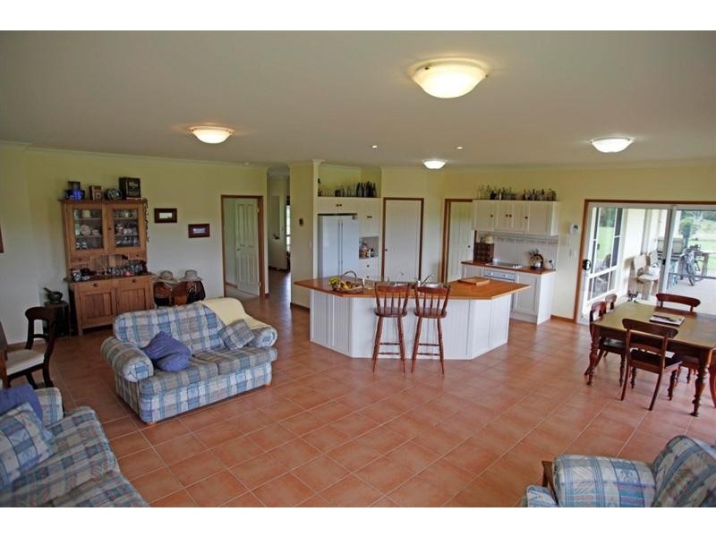 175C Crossmaglen Road, Coffs Harbour NSW 2450