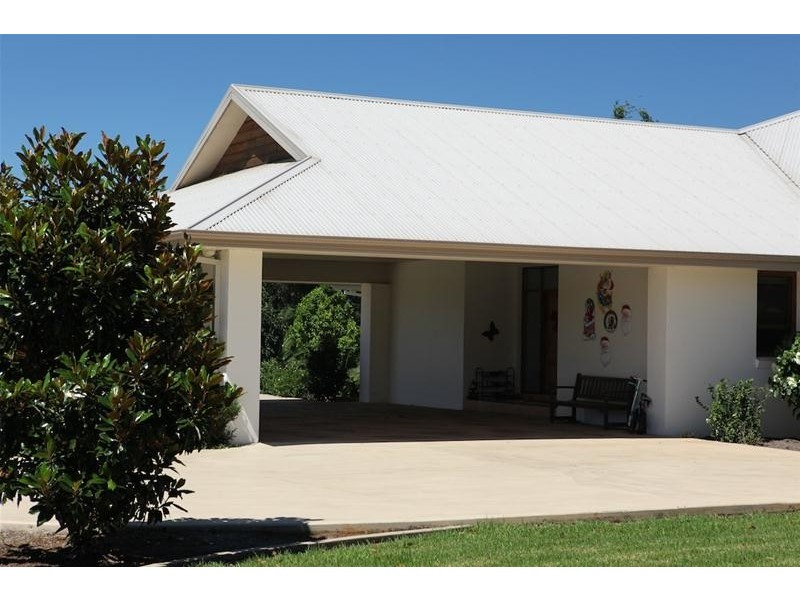 310 Crossmaglen Road, Coffs Harbour NSW 2450