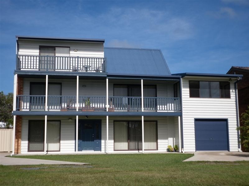 14 Fuller Street, Arrawarra Headland NSW 2456