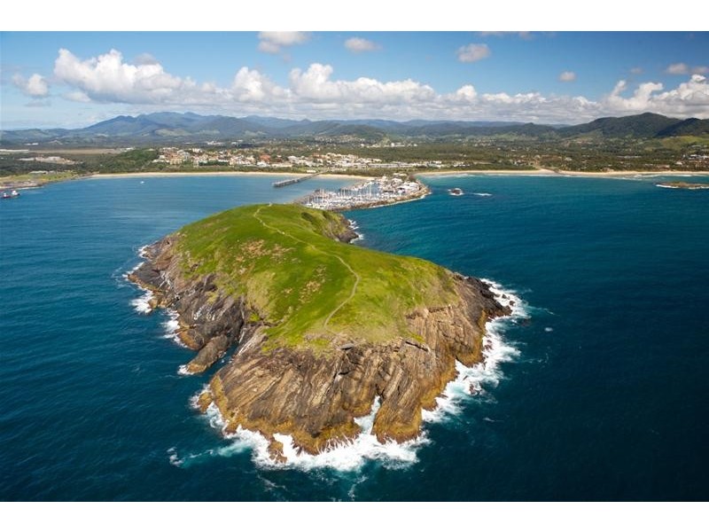 85 Halls Road, Coffs Harbour NSW 2450