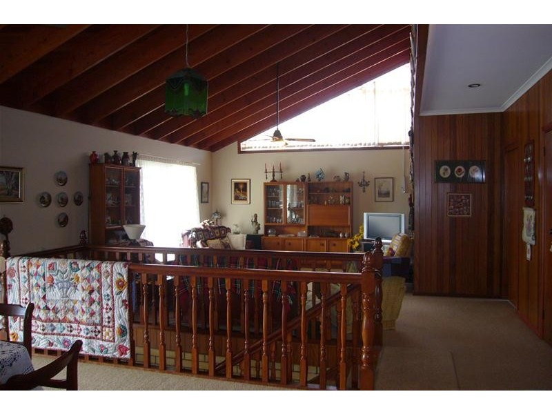 9 Kimpton Street, Stuarts Point NSW 2441