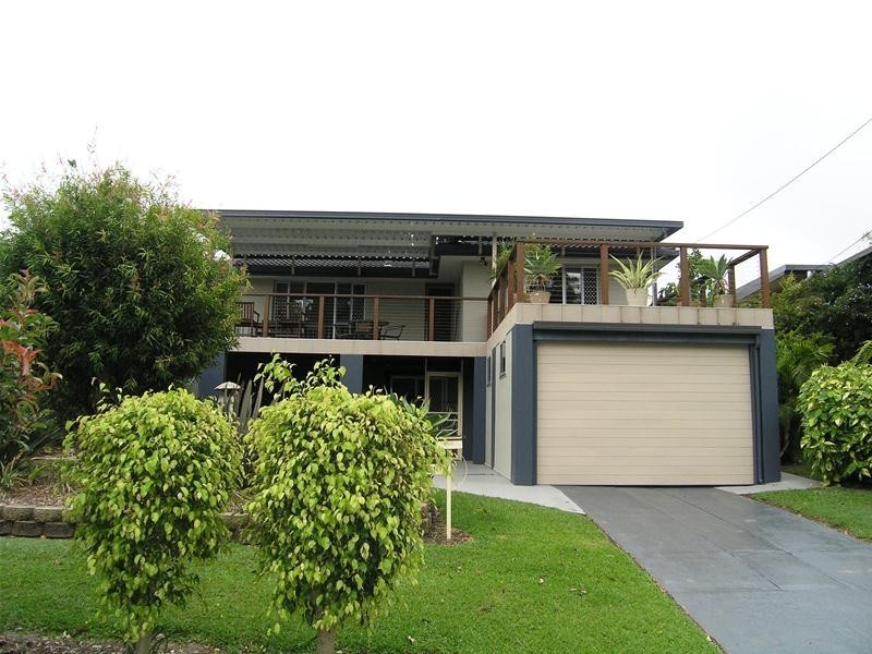11 Plantation Avenue, Coffs Harbour NSW 2450