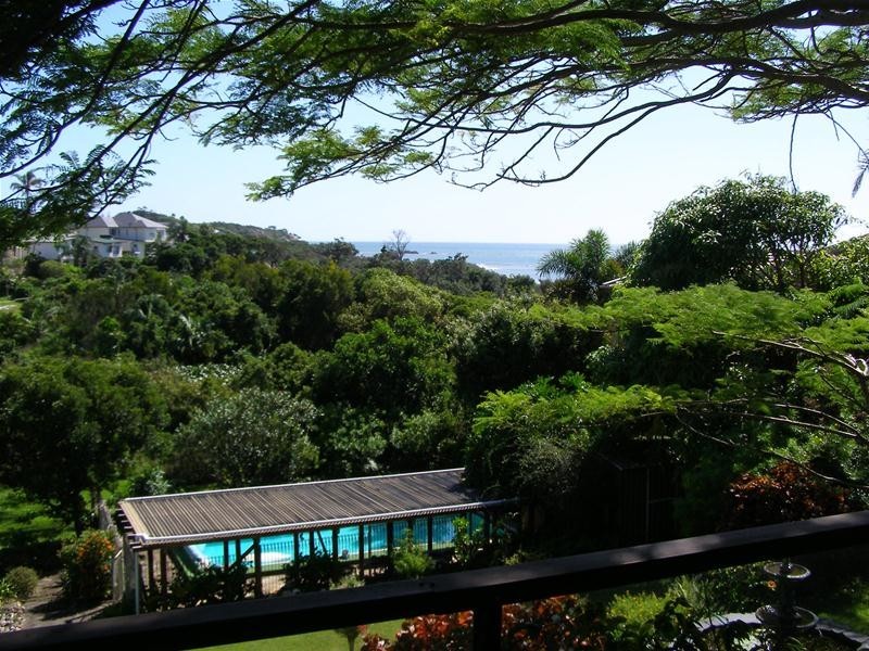 35 Sapphire Crescent, Sapphire Beach NSW 2450