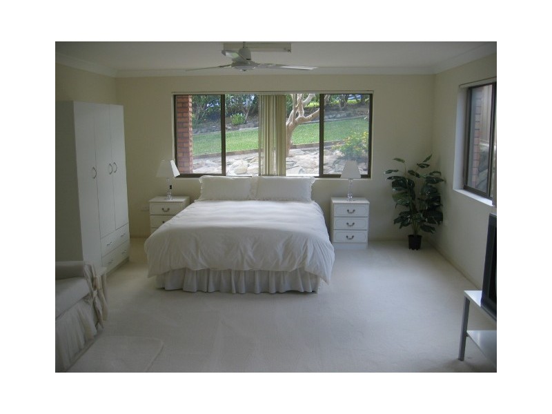 27 Warrawee Street, Sapphire Beach NSW 2450