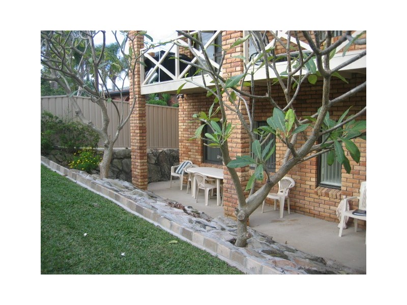 27 Warrawee Street, Sapphire Beach NSW 2450