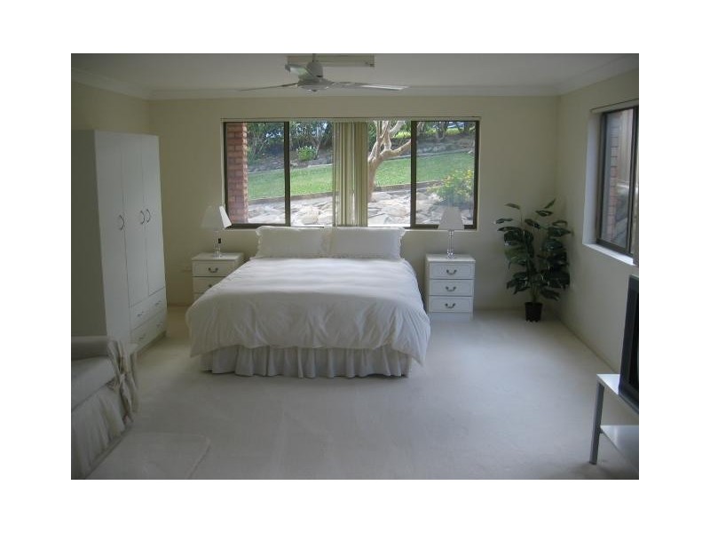 27 Warrawee Street, Sapphire Beach NSW 2450