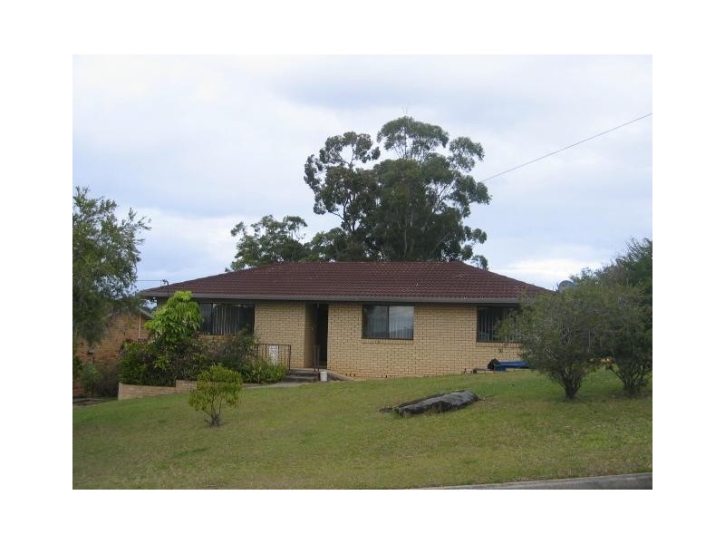 8 Campbell Street, Safety Beach NSW 2456