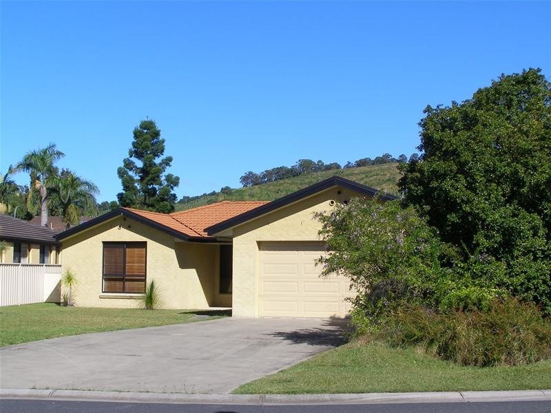 2 William Sharp Drive, Coffs Harbour NSW 2450