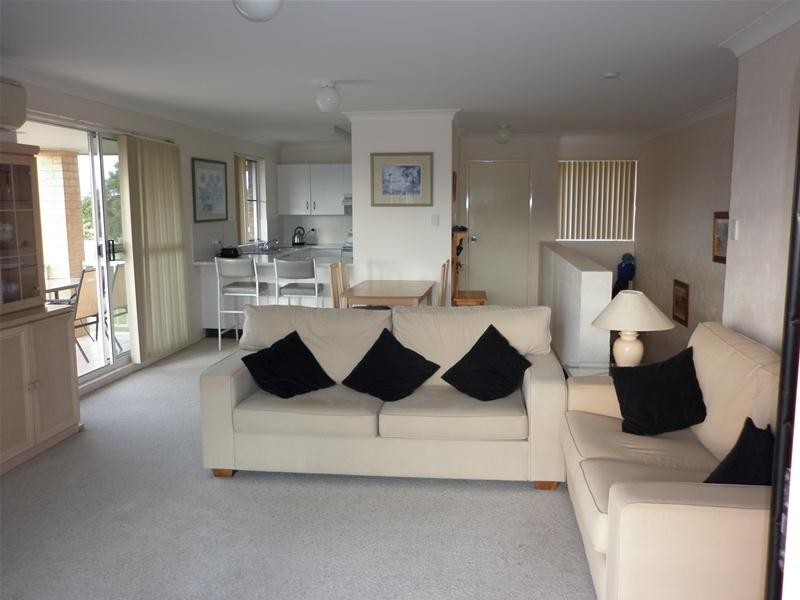 2/5 Trafalgar Lane, Woolgoolga NSW 2456