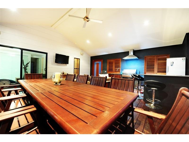 20 Red Ash Road, Sapphire Beach NSW 2450