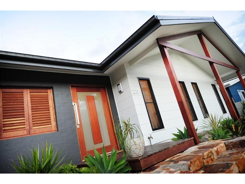 20 Red Ash Road, Sapphire Beach NSW 2450
