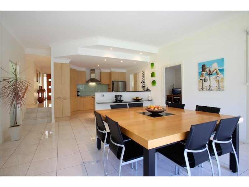 7 Goonaroo Place, Emerald Beach NSW 2456