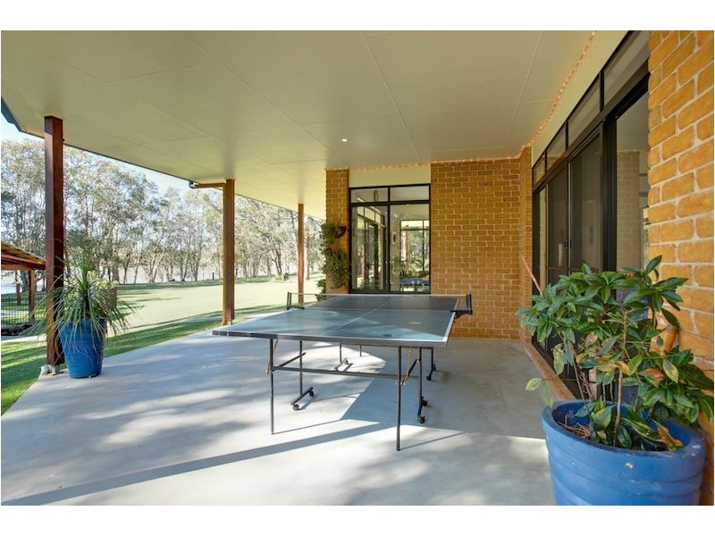 7 Goonaroo Place, Emerald Beach NSW 2456