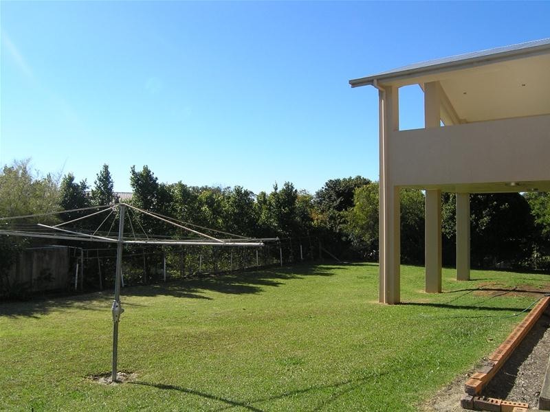 11 Headland Road, Sapphire Beach NSW 2450