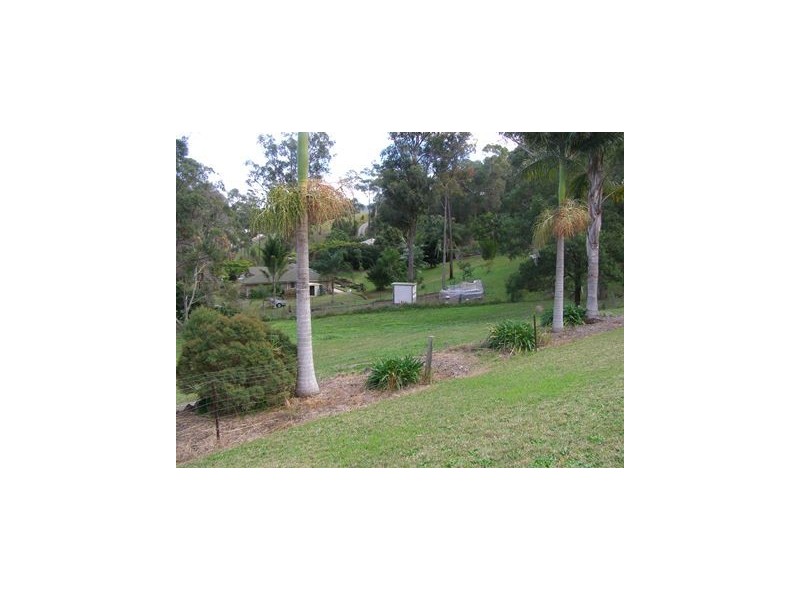 15 Azure Avenue, Emerald Beach NSW 2456