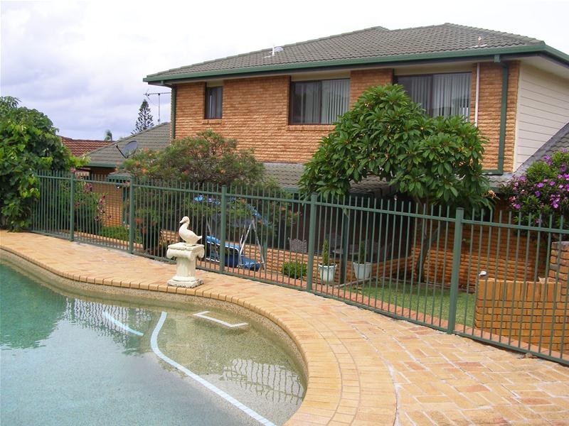 5 Nardie Street, Sapphire Beach NSW 2450