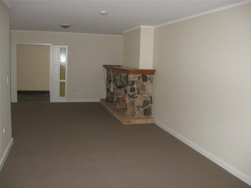 23 Goonaroo Place, Emerald Beach NSW 2456