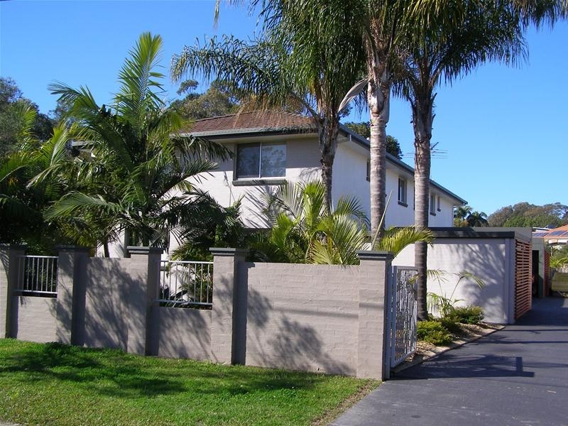 2/7 Werambie Street, Toormina NSW 2452