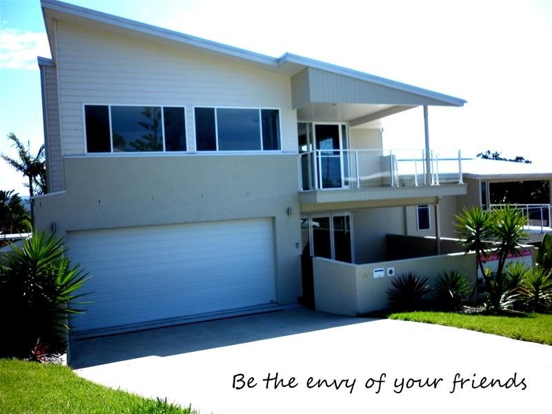 1/4 Arthur Street, Woolgoolga NSW 2456