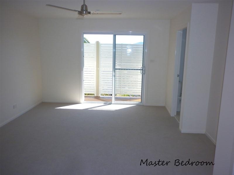 1/4 Arthur Street, Woolgoolga NSW 2456