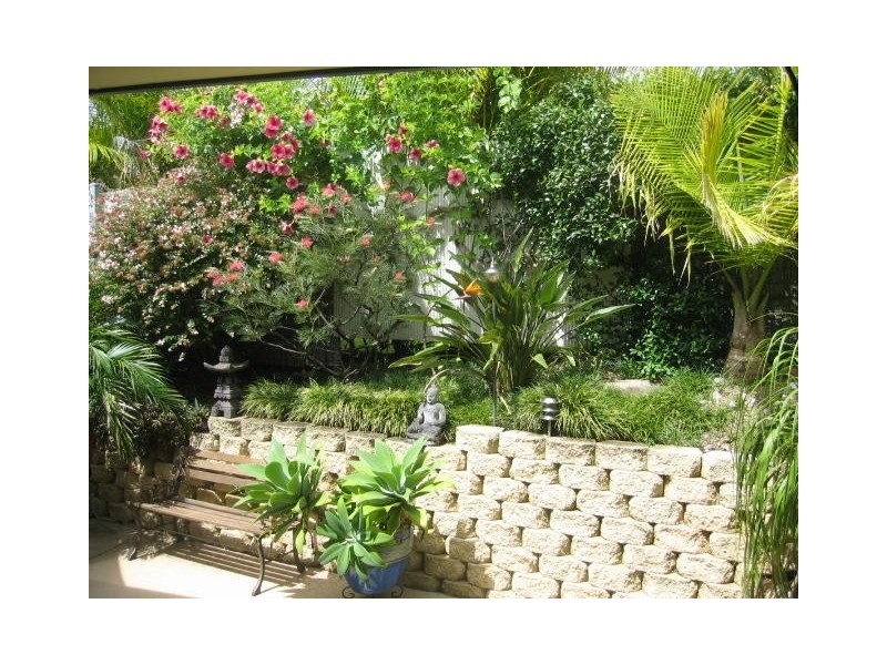 3/8 Wansborough Avenue, Moonee Beach NSW 2450