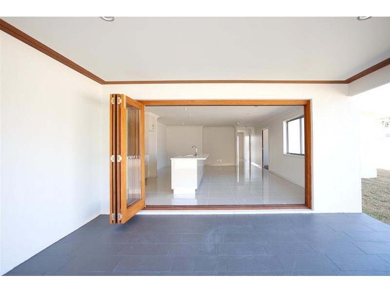 104 Bluff Road, Emerald Beach NSW 2456