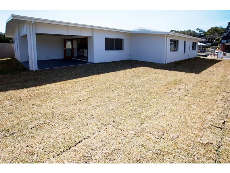 104 Bluff Road, Emerald Beach NSW 2456