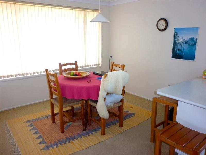 31 Dammerel Crescent, Emerald Beach NSW 2456